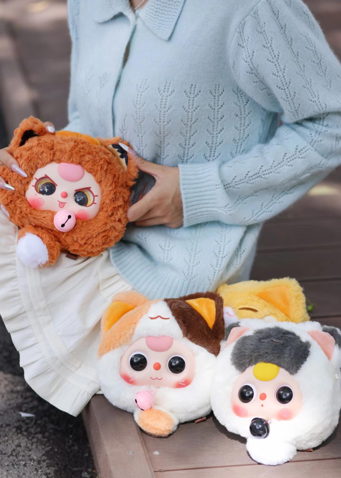 BABY THREE-FOURTUNE CAT ZIPPER BAG Blind Box